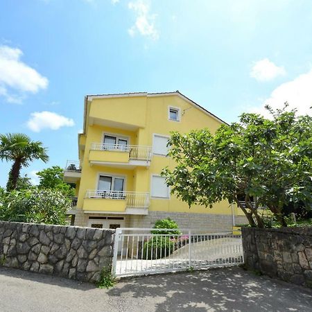 Apartments Andrea Malinska Bagian luar foto