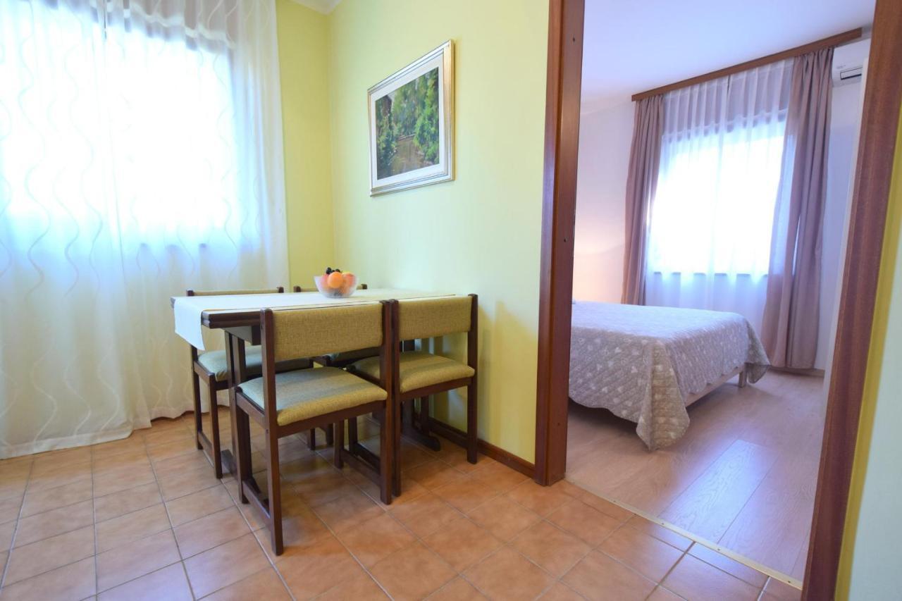 Apartments Andrea Malinska Bagian luar foto
